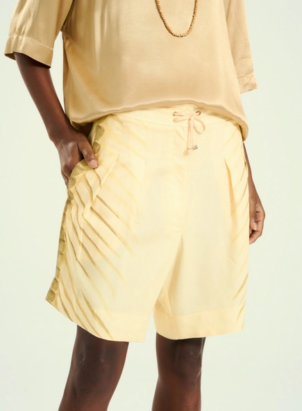 Short Feminino De Alfaiataria Com Estampa
