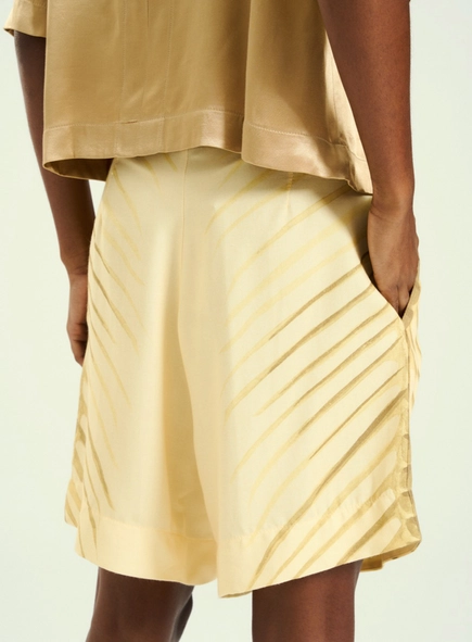 Short Feminino De Alfaiataria Com Estampa