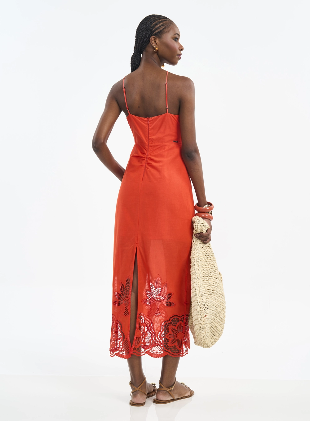Vestido Midi Com Torção E Bordado Laranja