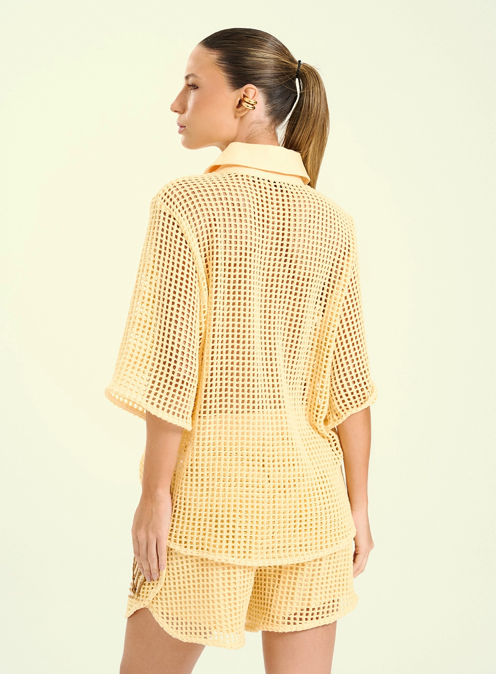 Camisa Feminina Em Tela Com Bordados Amarelo 2
