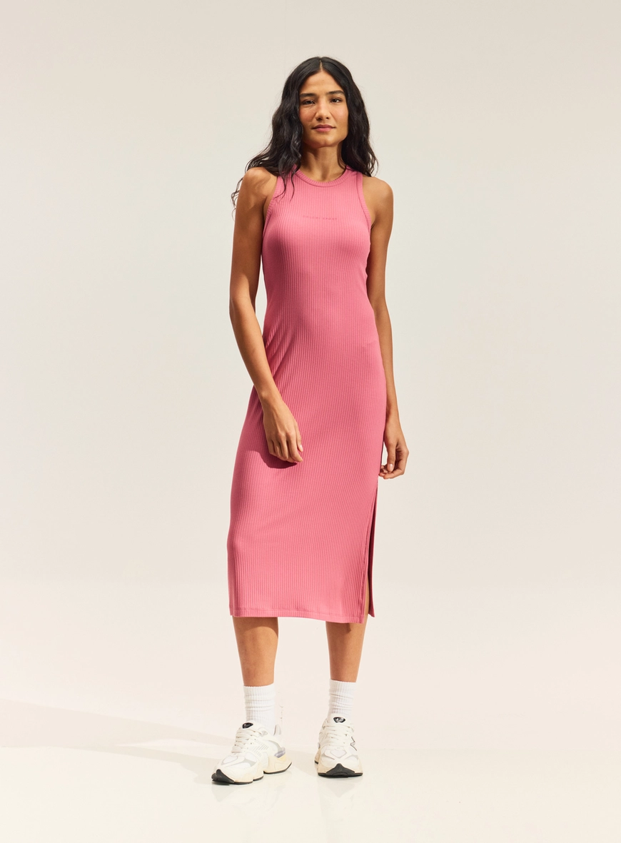Vestido Midi Canelado Com Fenda