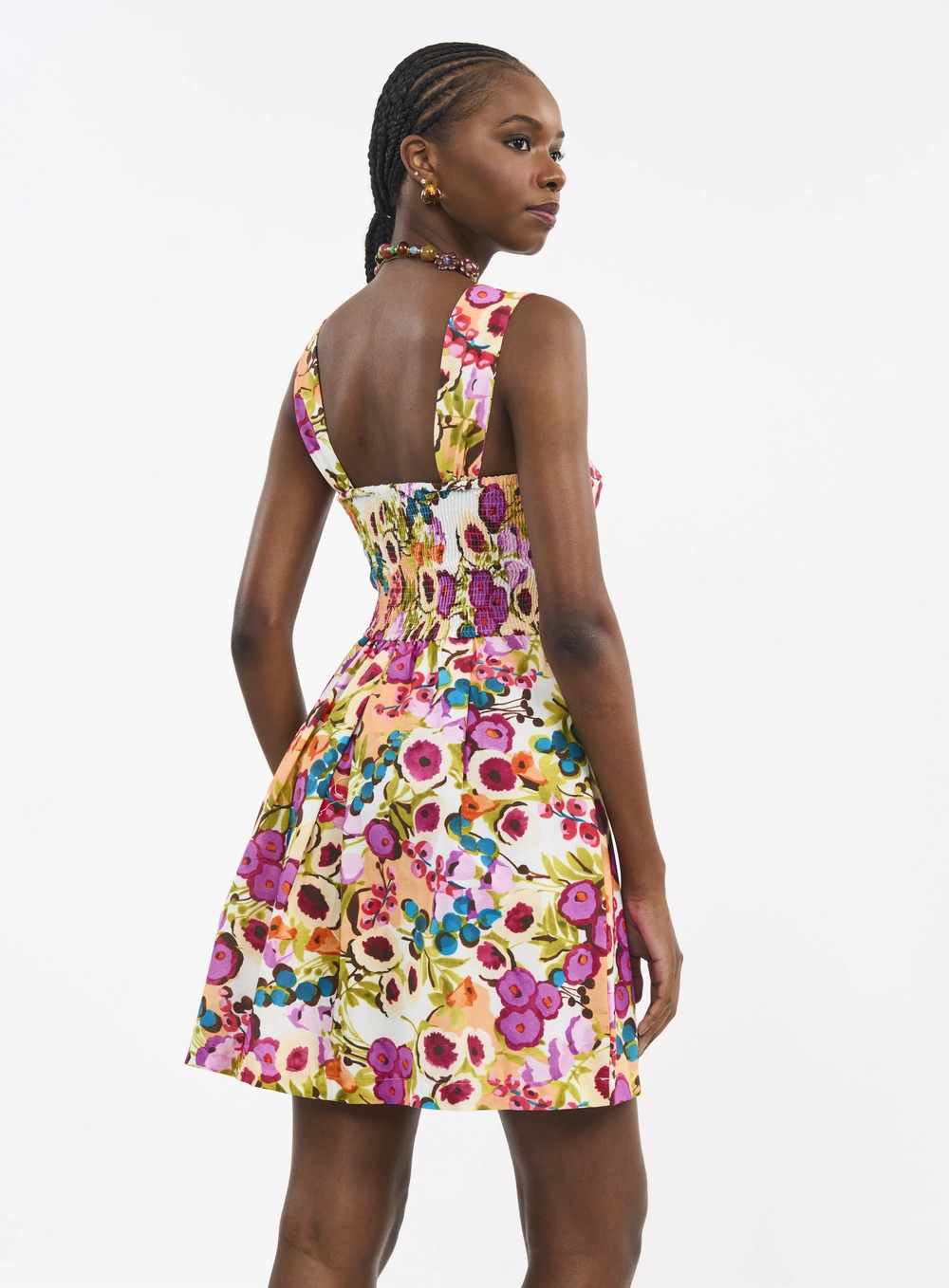 Vestido Curto Com Estampa Floral E Lastex Estampados