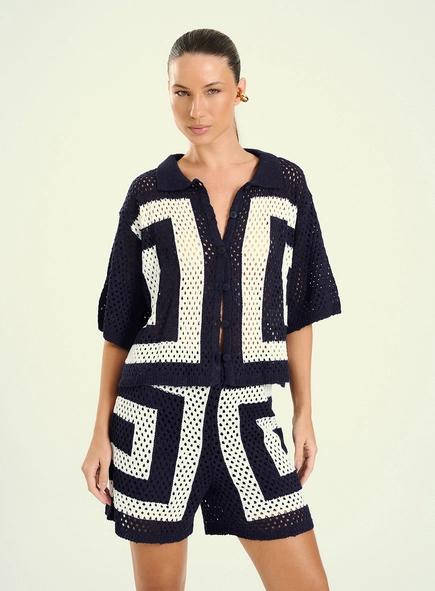 Blusa Feminina Tricô Com Gola