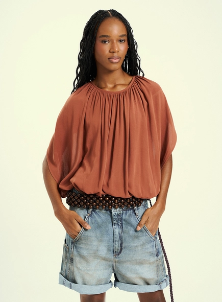 Blusa Feminina Com Franzidos