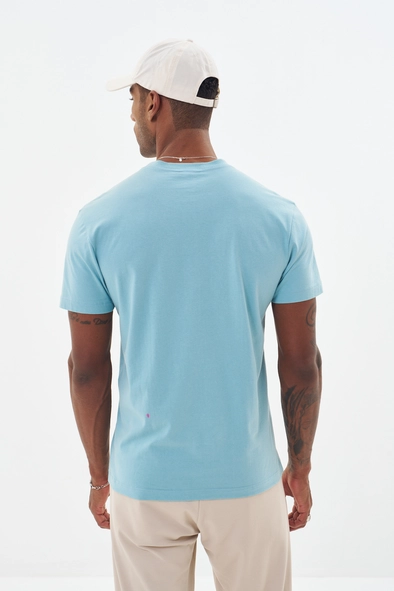 Camiseta Masculina Com Estampa Frontal