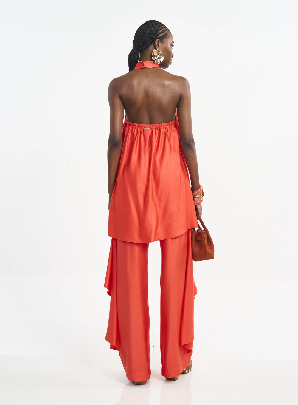 Blusa Decote Halter Com Barra Assimétrica Laranja