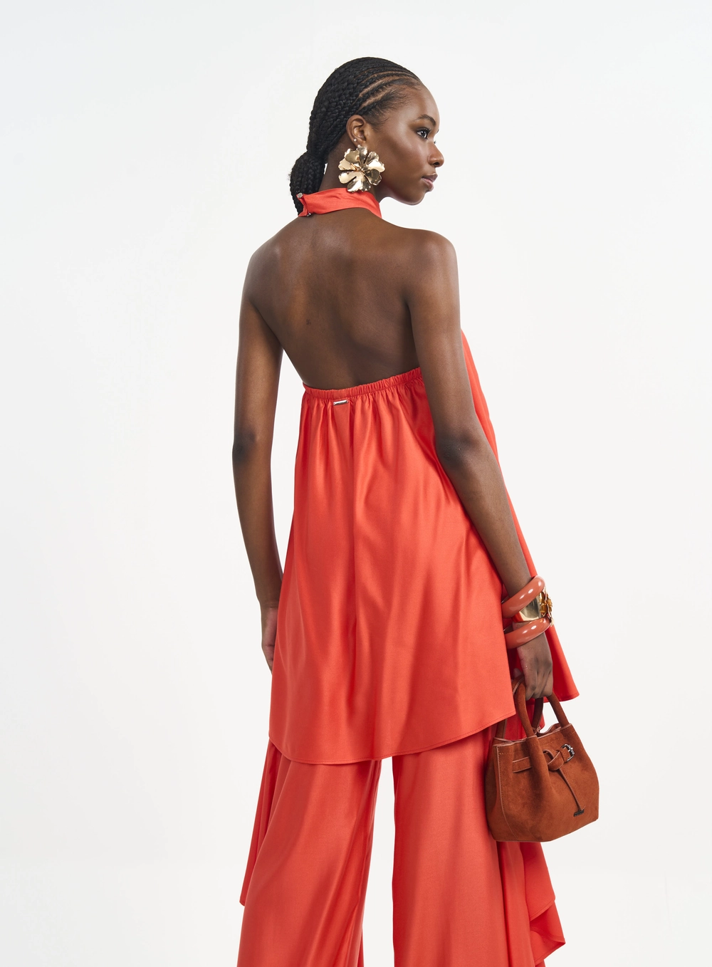 Blusa Decote Halter Com Barra Assimétrica Laranja