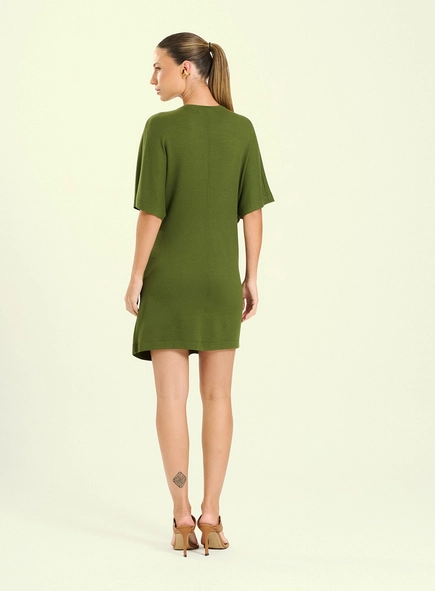 Vestido Feminino Curto Com Detalhe Metálico