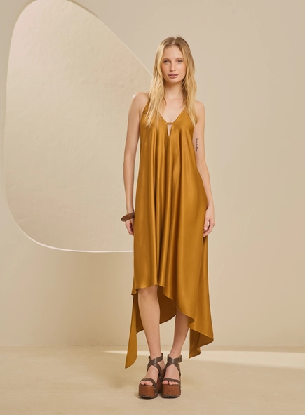 Vestido Midi Assimétrico Acetinado