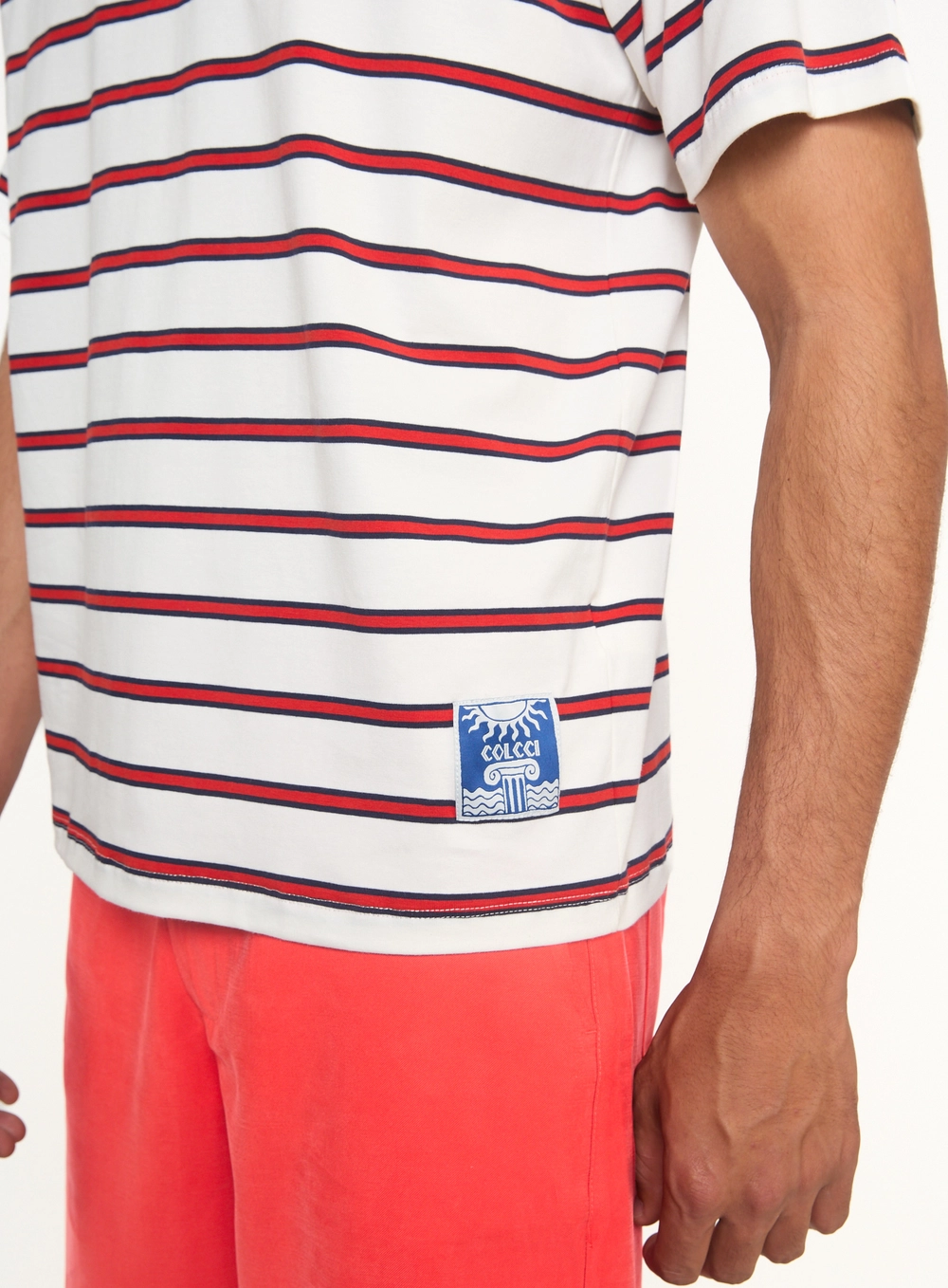 Camiseta Masculina Com Listras Estampados