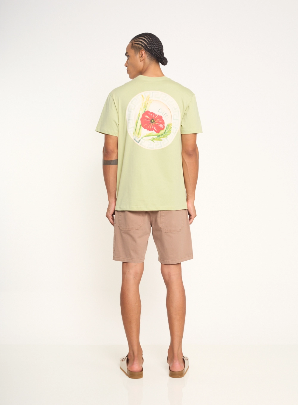Camiseta Masculina Com Estampa Frontal E Posterior Bege