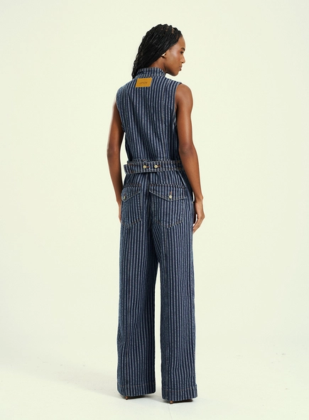 Macacão Feminino Com Gola