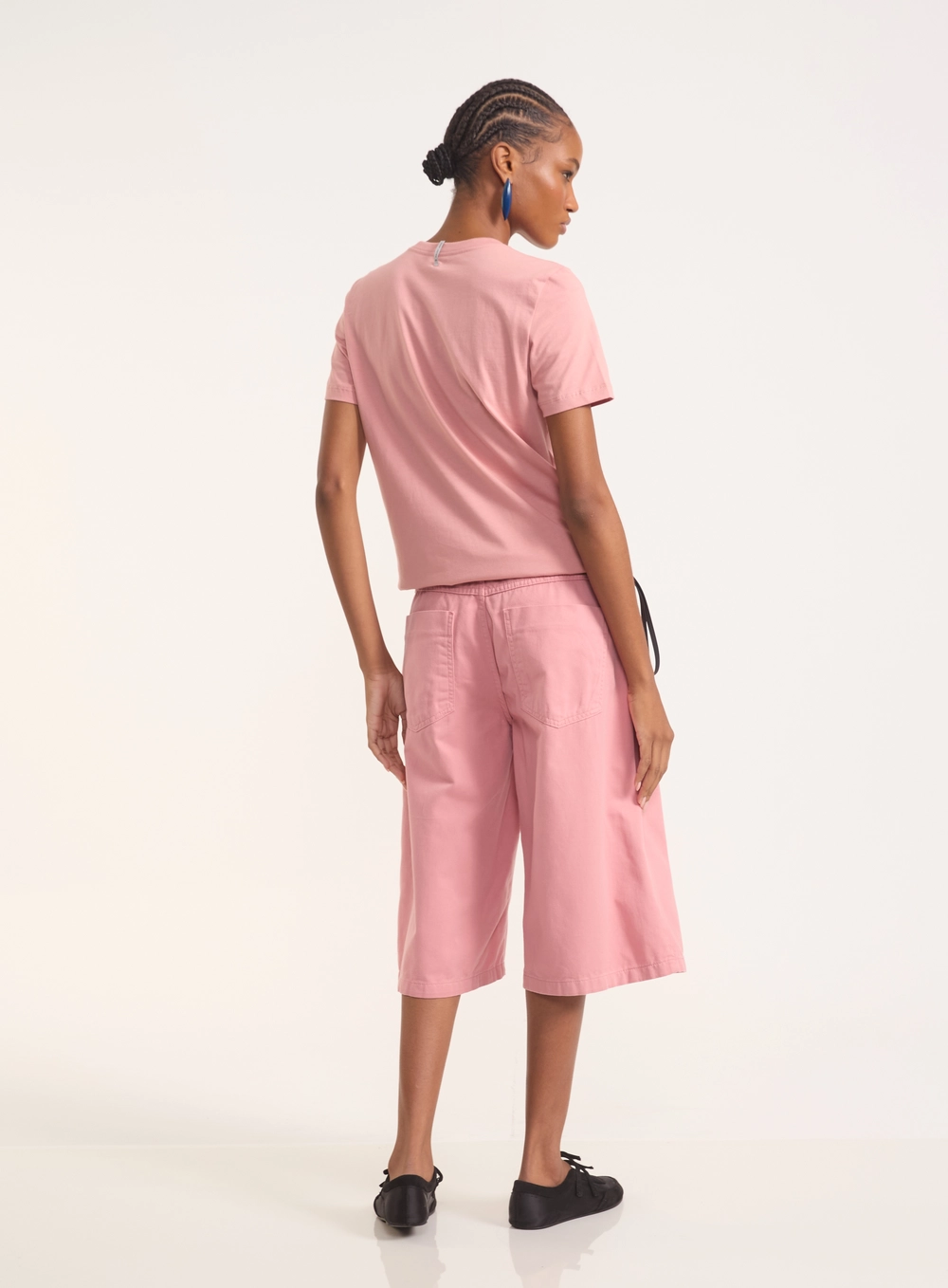 Camiseta Regular Com Estampa Script Rosa
