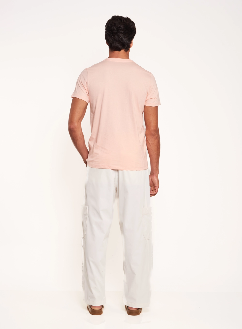 Camiseta Com Estampa Localizada Rosa