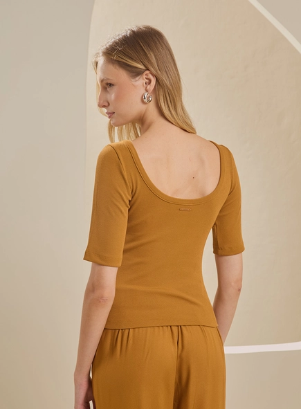 Blusa Canelada Decote U Costas