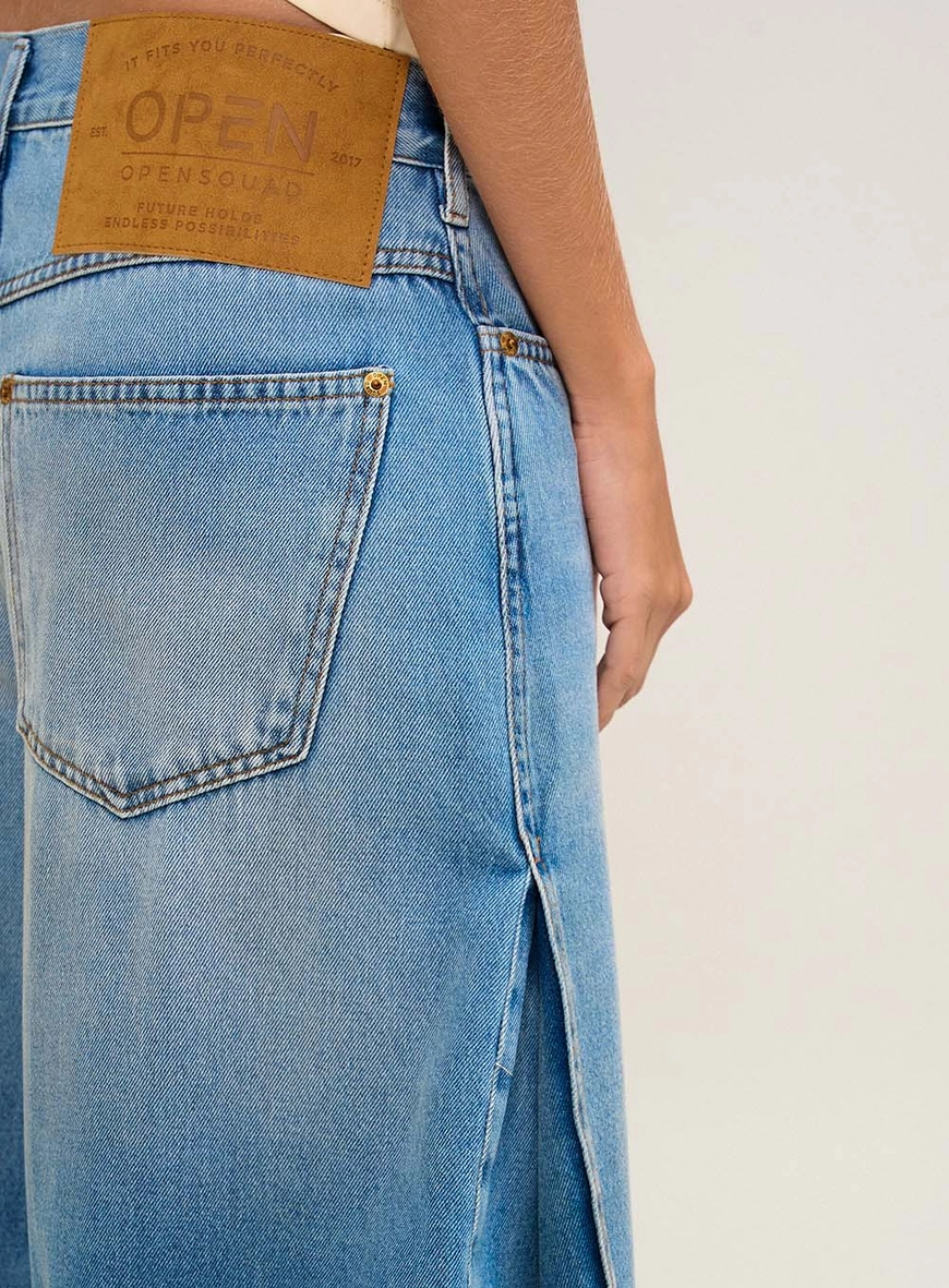 Calça Feminina Jeans Com Lavagem Clara Índigo 3