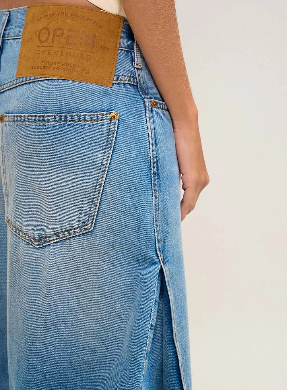 Calça Feminina Jeans Com Lavagem Clara Índigo 3
