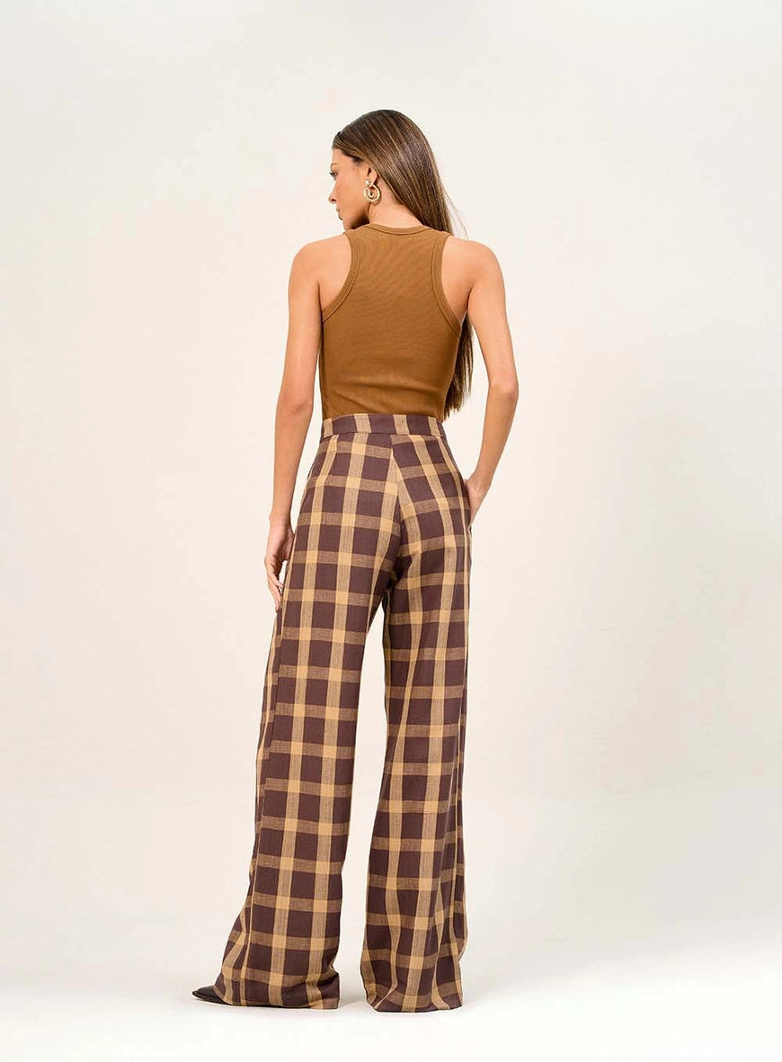 Calça Feminina Com Estampa Xadrez Estampados 2