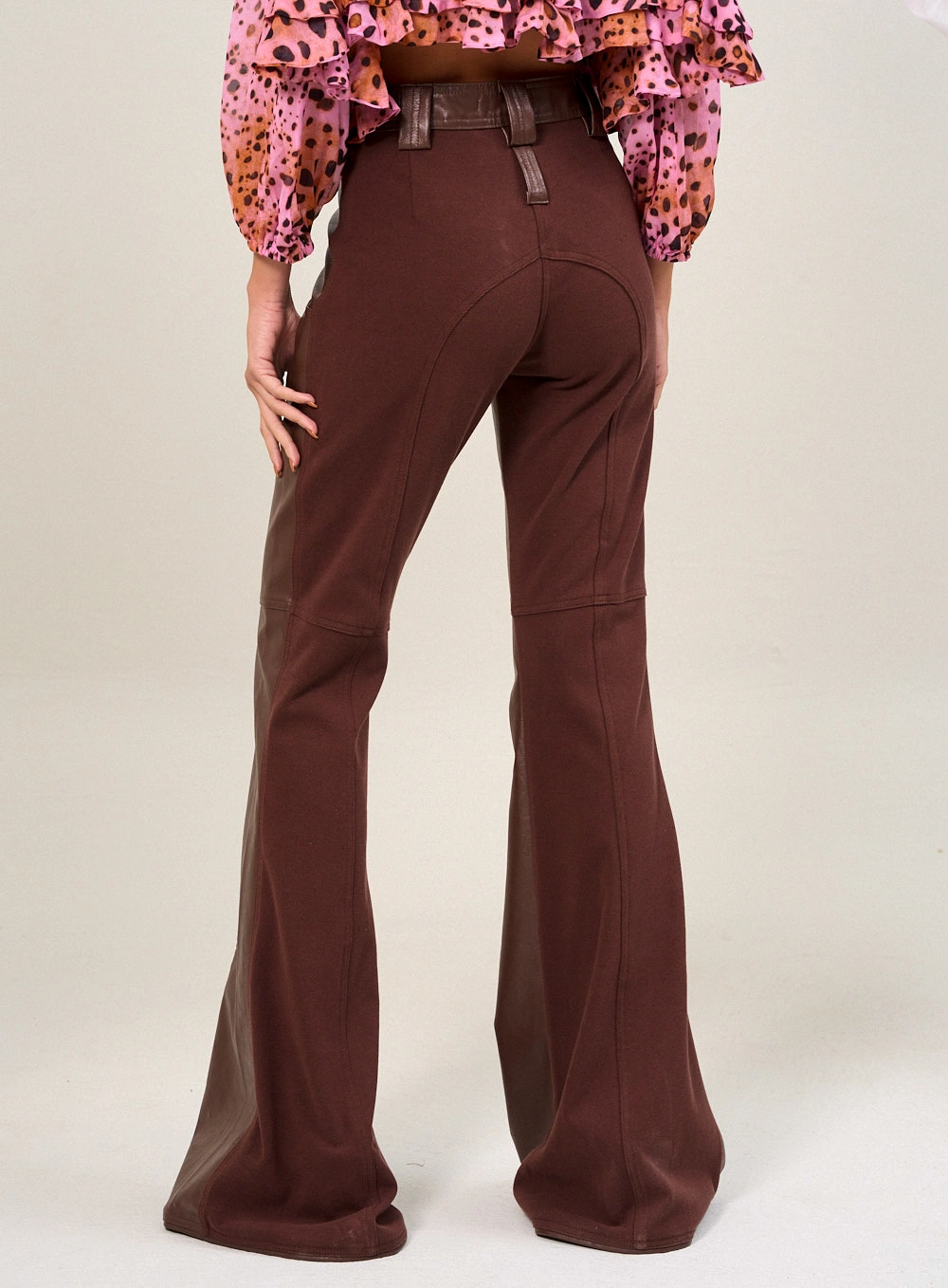 Calça Feminina Flare Em Pu Marrom 2