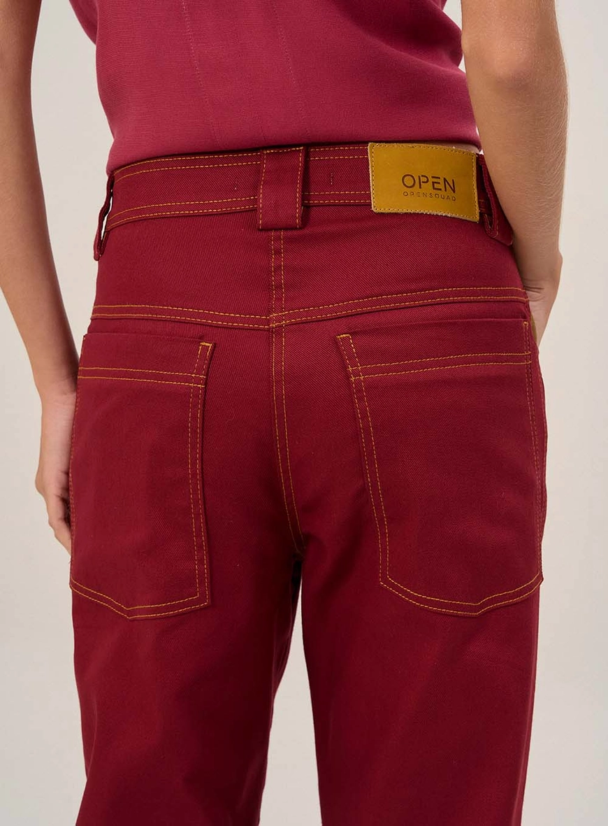 Calça Feminina Cargo Com Recortes Vermelho 5
