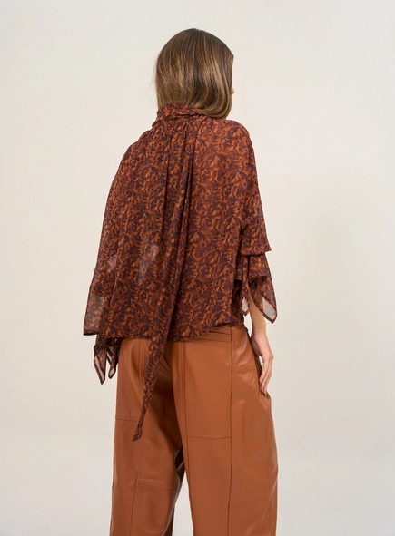 Blusa Feminina Estampa Animal Print Com Amarração