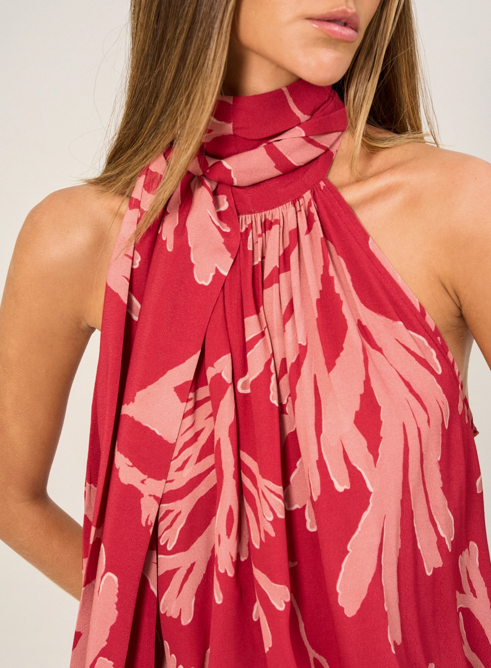Blusa Estampada Com Gola Alta Estampados 3
