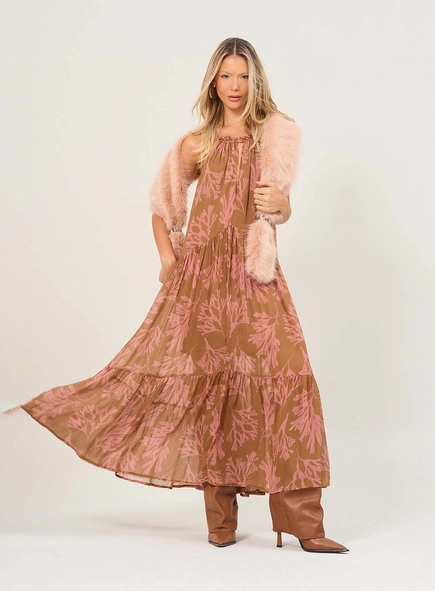 Vestido Midi Com Recortes Horizontais