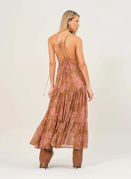 Vestido Midi Com Recortes Horizontais