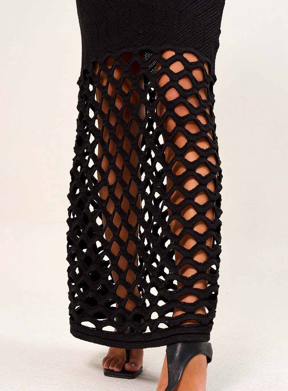 Vestido Ombro Único Com Trama Vazada Preto 3