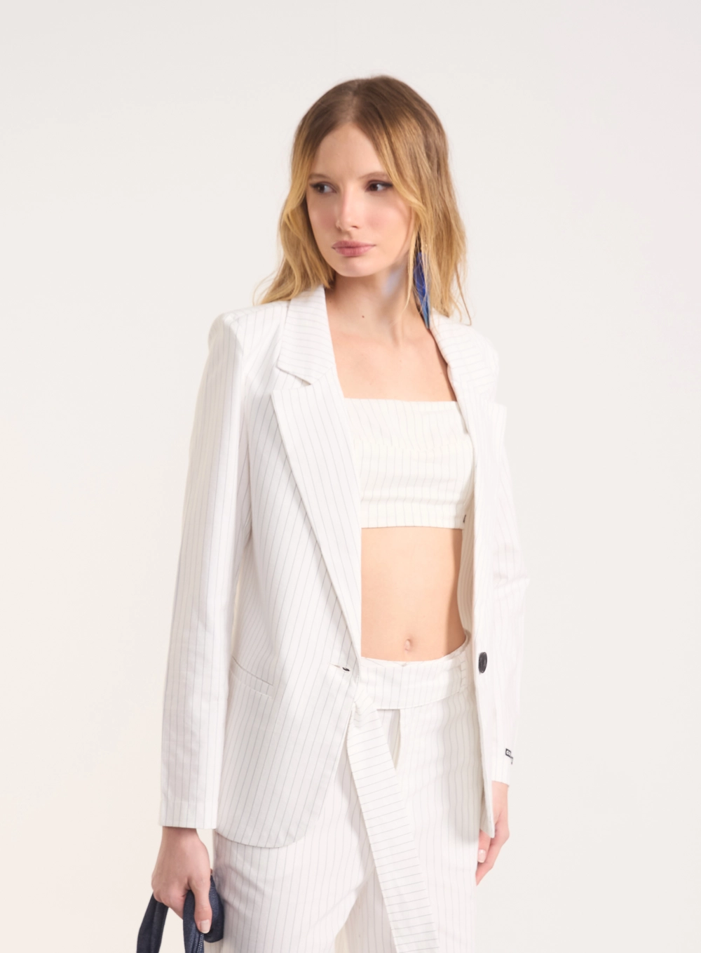 Blazer Risca De Giz Com Botão Estampados