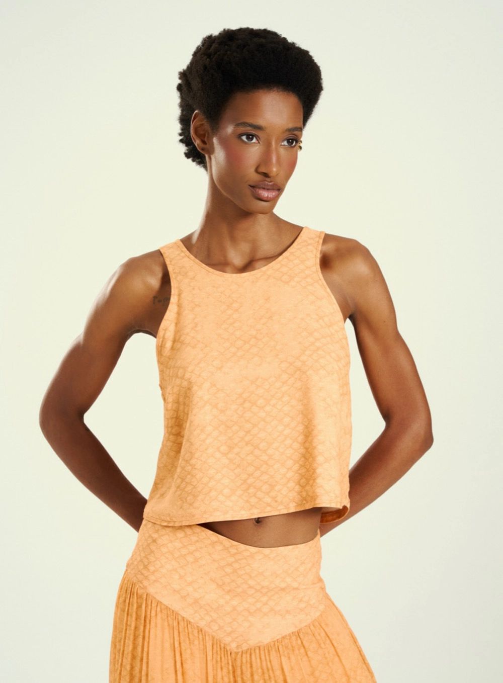 Regata Feminina Cropped Estampada Estampados 1