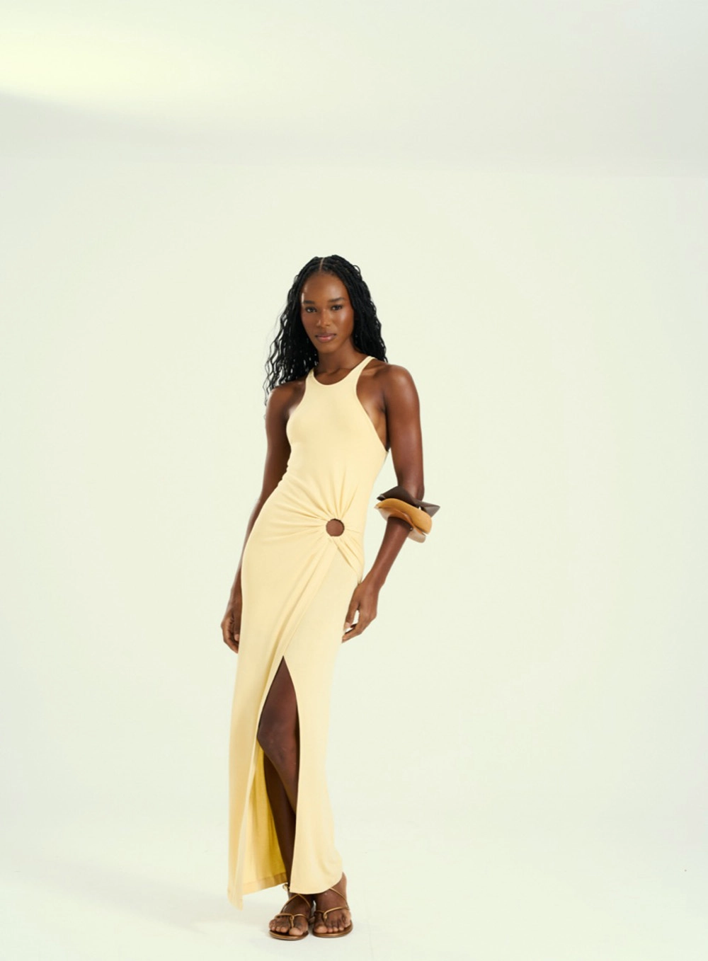 Vestido Feminino Longo Com Fenda Amarelo 1