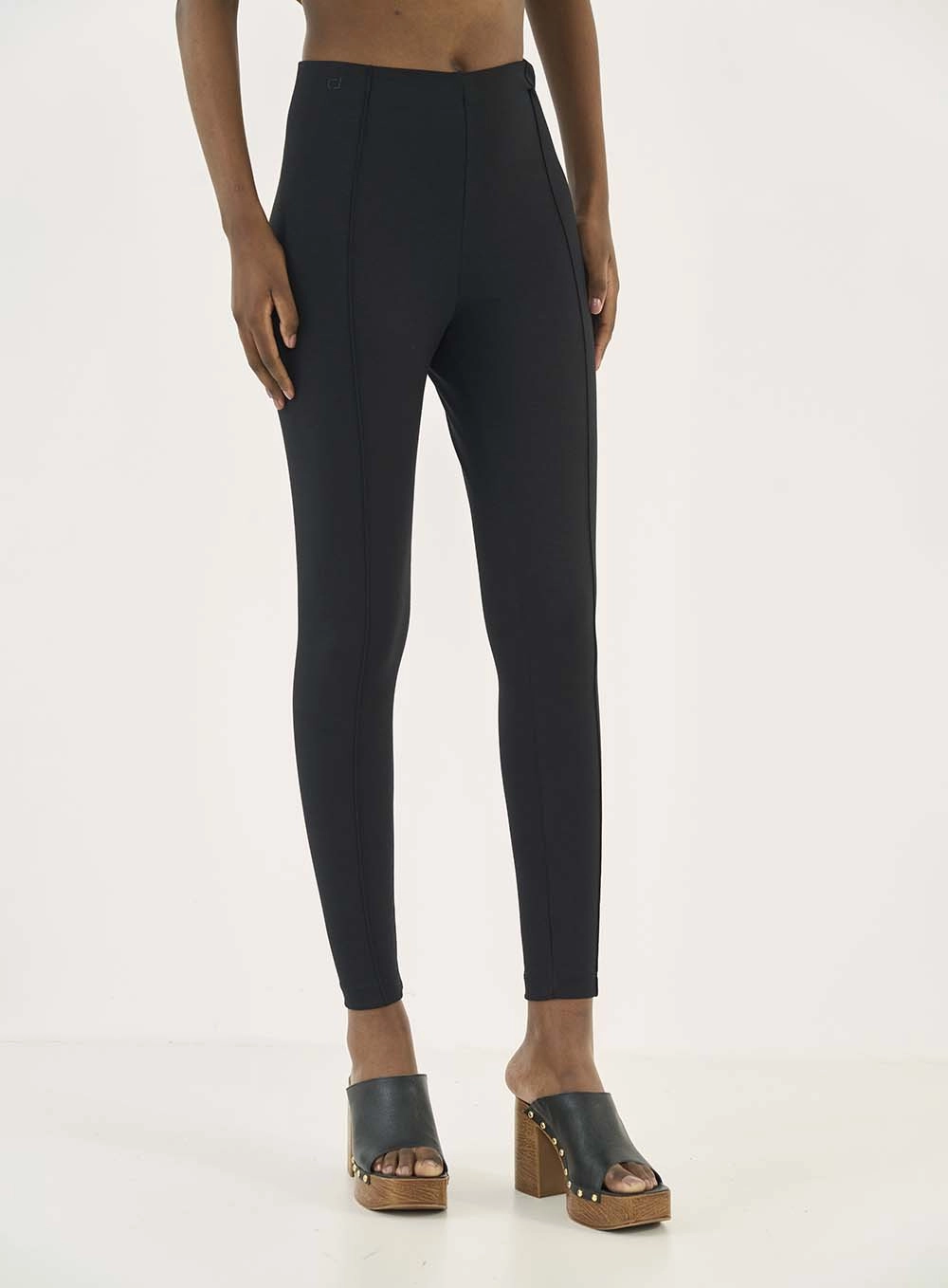 Calça Legging Slim Cintura Alta Preto