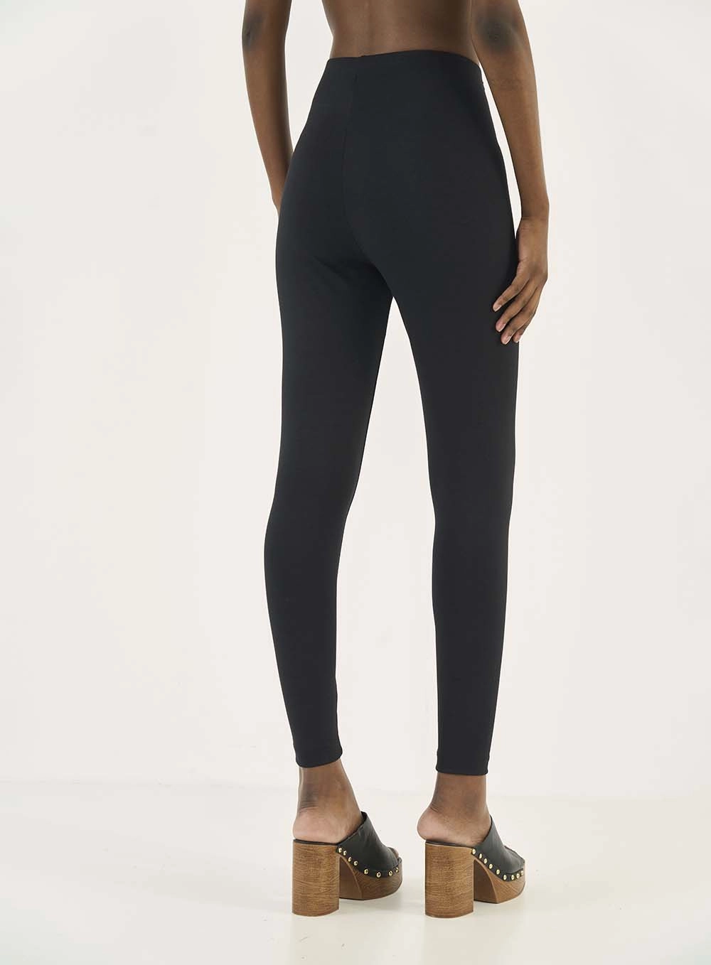 Calça Legging Slim Cintura Alta Preto