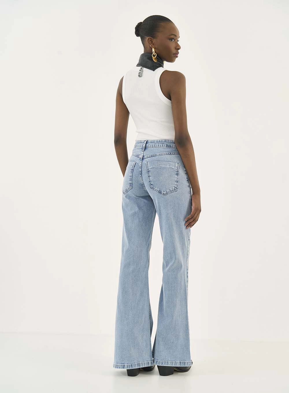 Calça Jeans Madrid Boot Cut Índigo