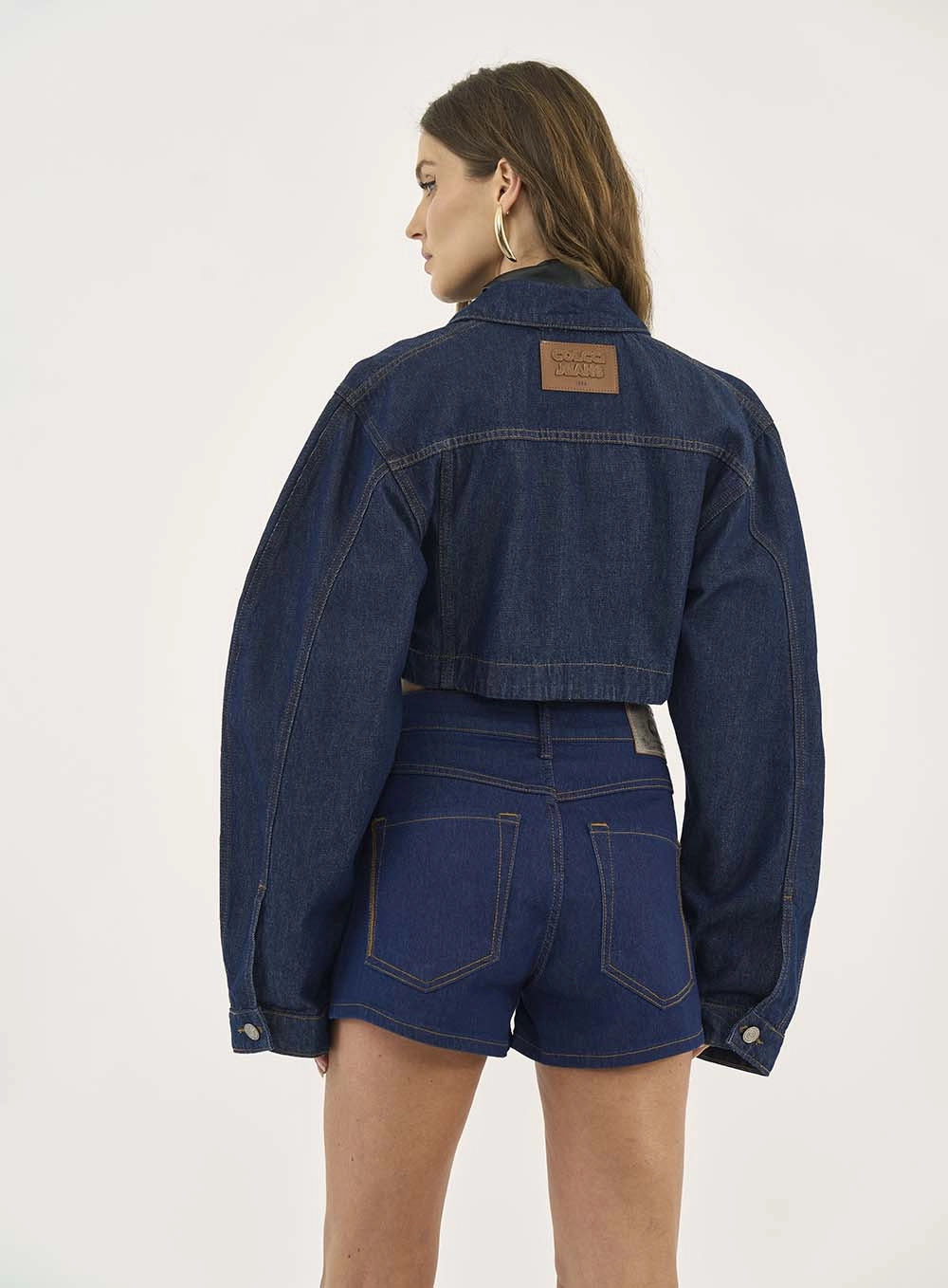 Jaqueta Jeans Cropped Com Bolsos Frontais Índigo
