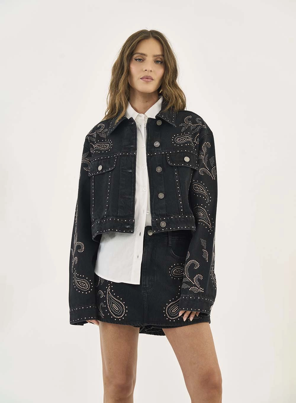 Jaqueta Cropped Studded Paisley Indigo Preto