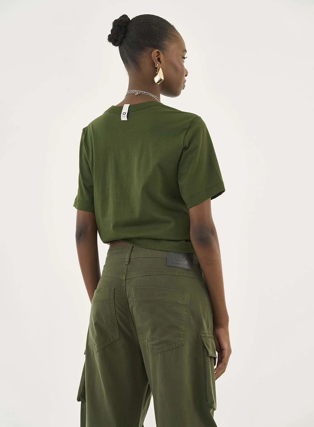 Camiseta Comfort Com Detalhe Franzido Verde