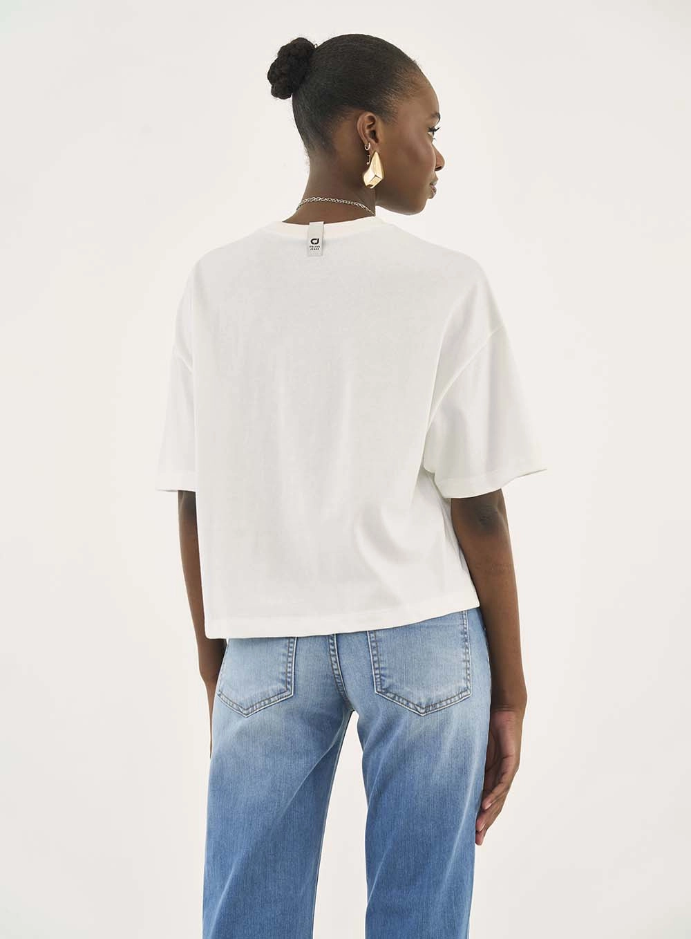 Camiseta Comfort Manga Curta Off Shell