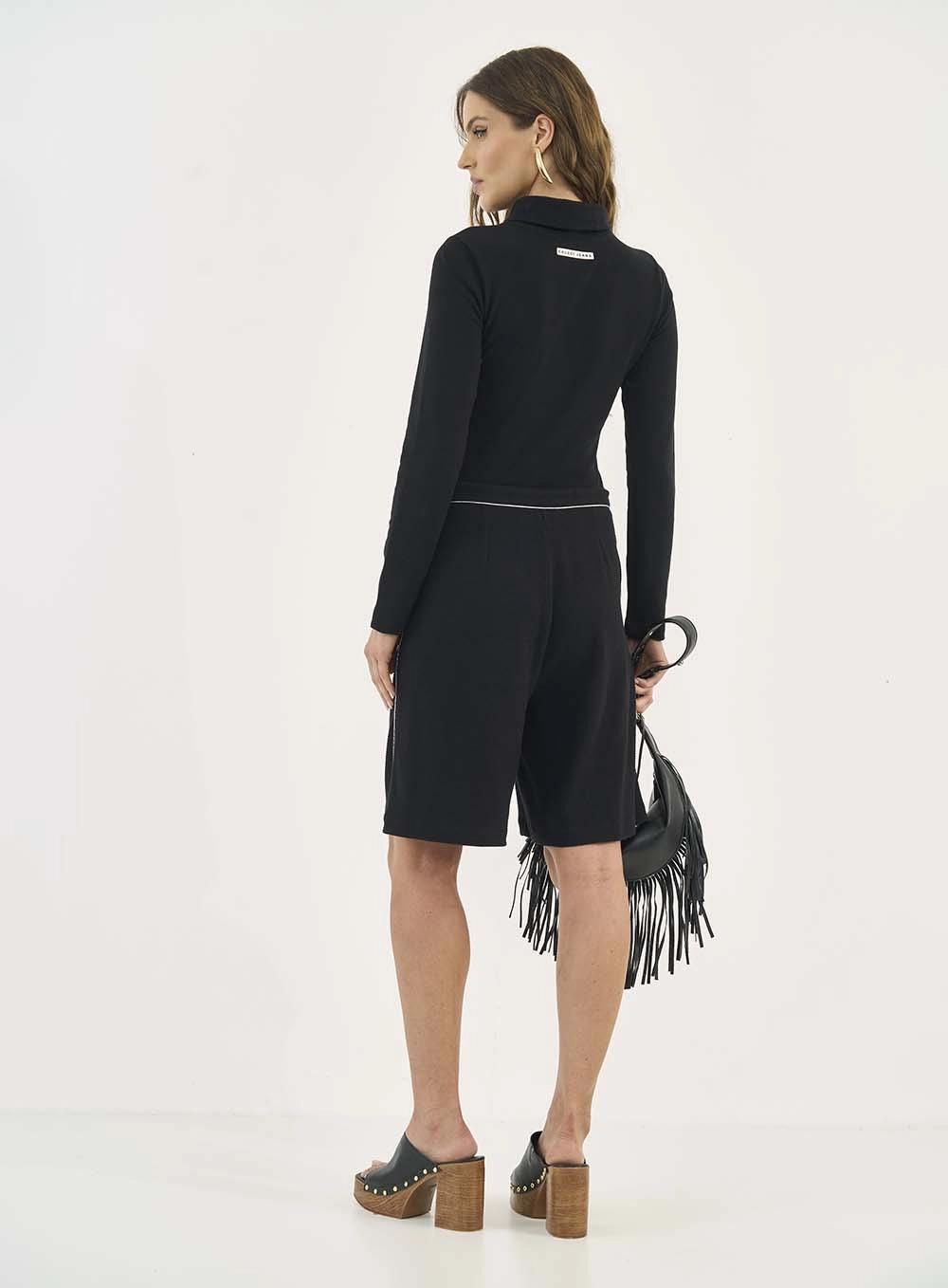 Blusa Slim Manga Longa Gola Alta Preto