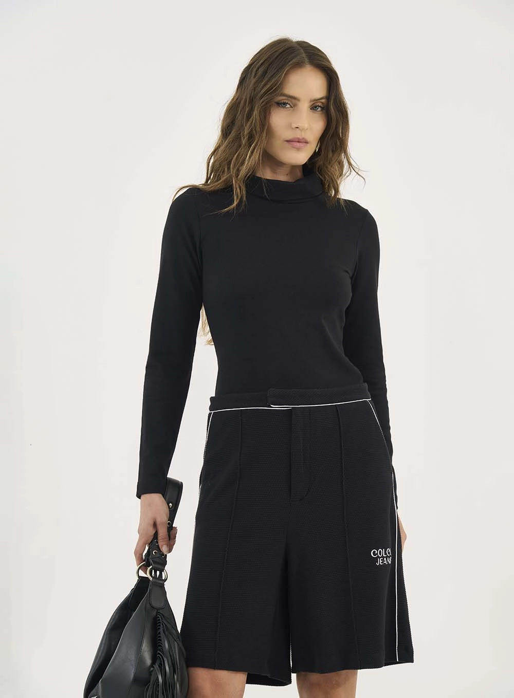 Blusa Slim Manga Longa Gola Alta Preto