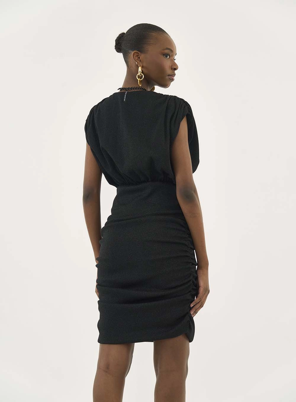 Vestido Justo Metalizado Com Franzido Preto