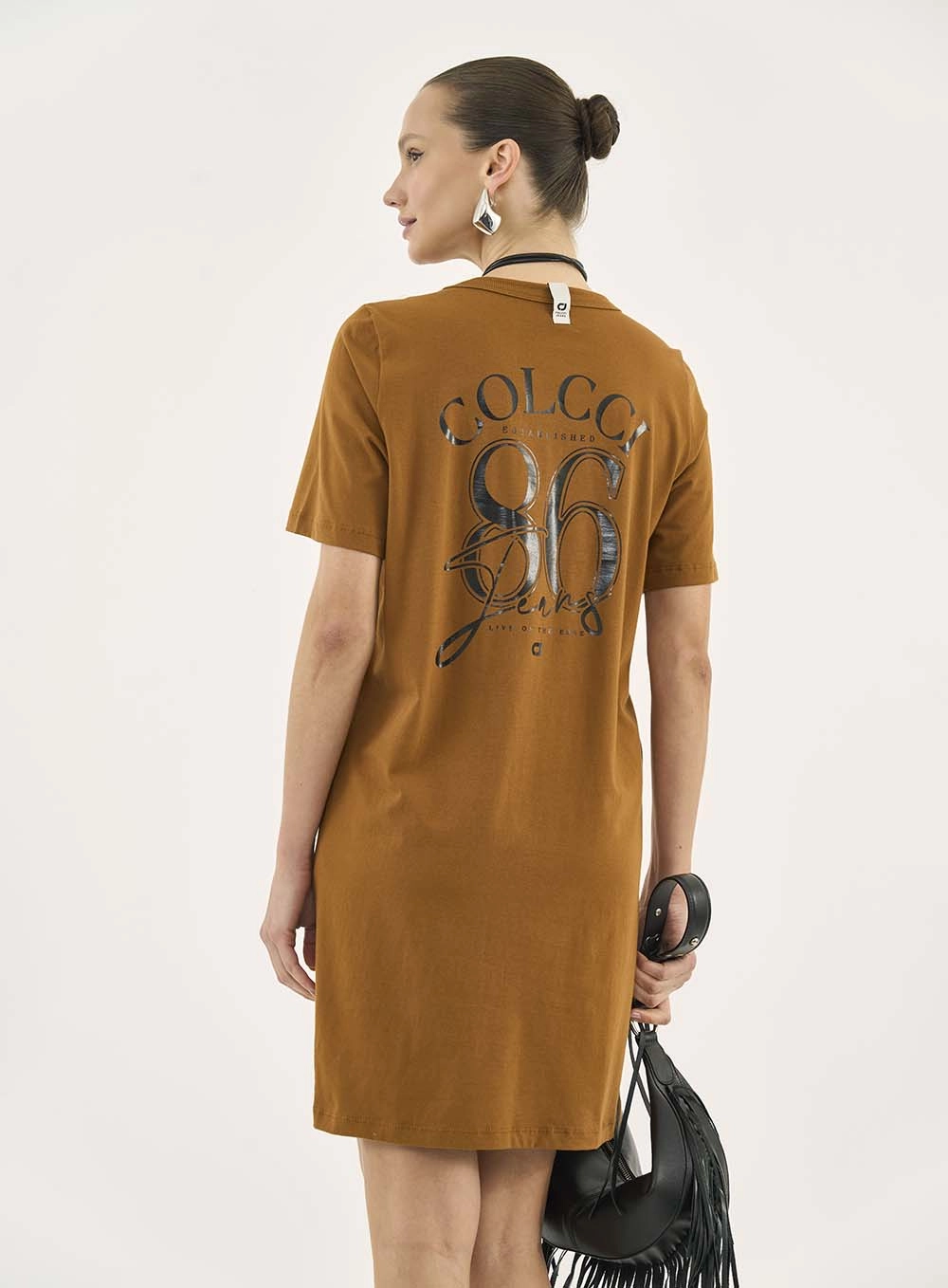 Vestido T-shirt Com Estampa Costas Marrom
