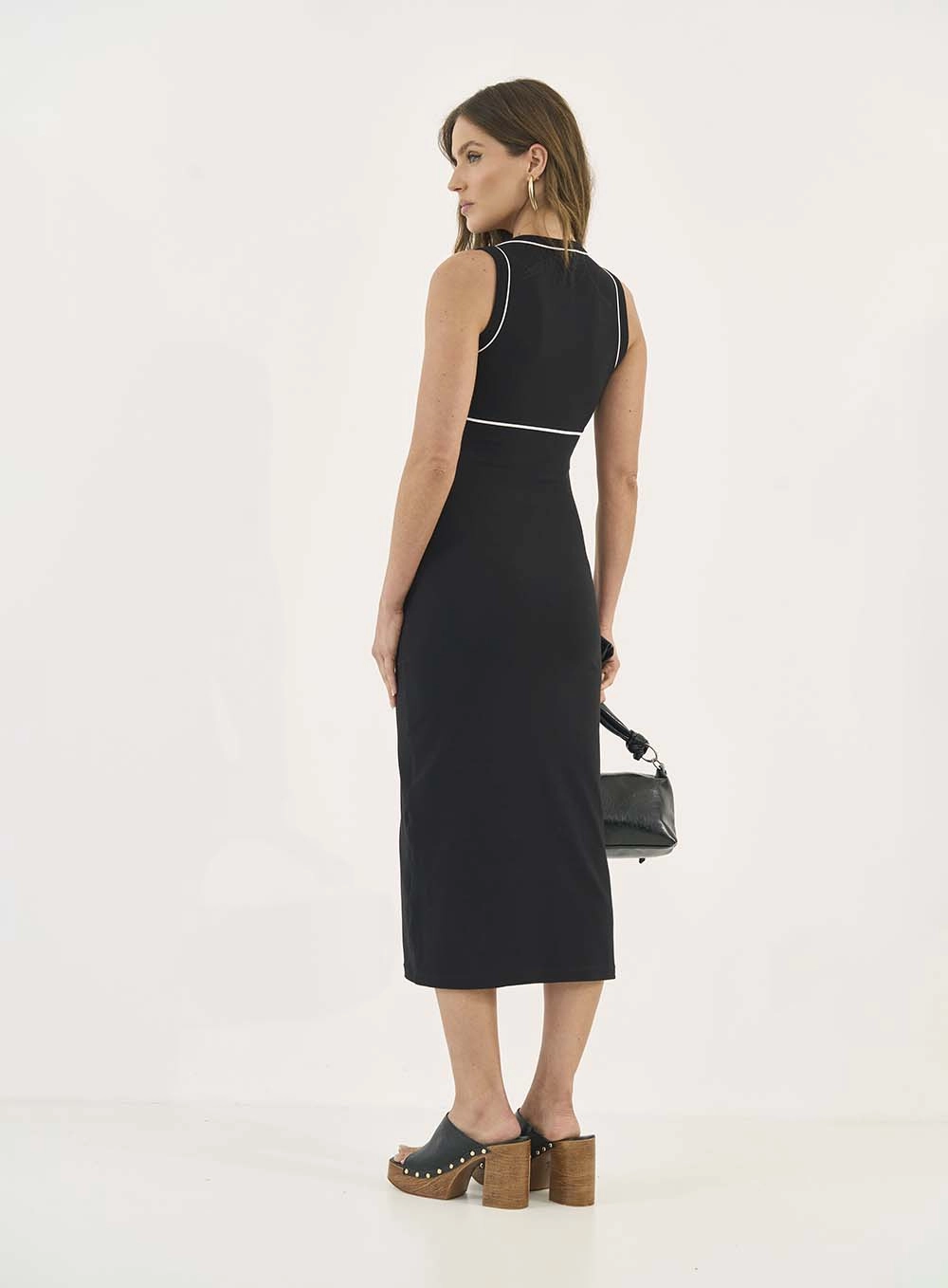 Vestido Midi Slim Com Detalhes Em Listras Preto