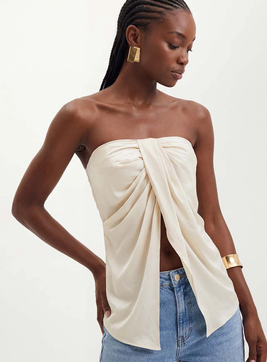 Blusa Feminina Tomara Que Caia Com Transpasse Bege 4