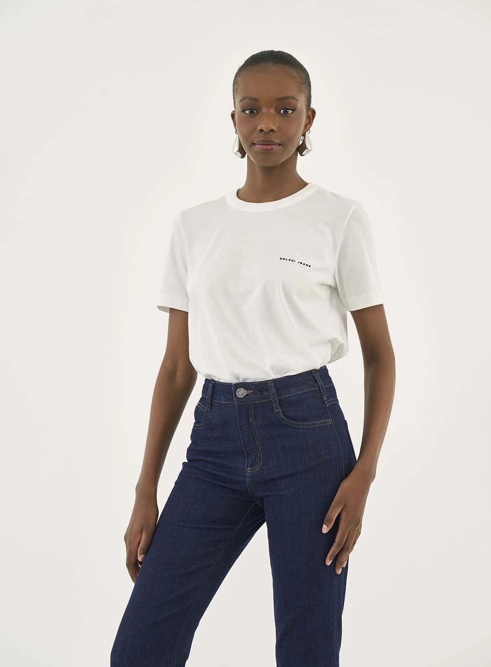Camiseta Comfort Com Detalhe Em Logo Off Shell