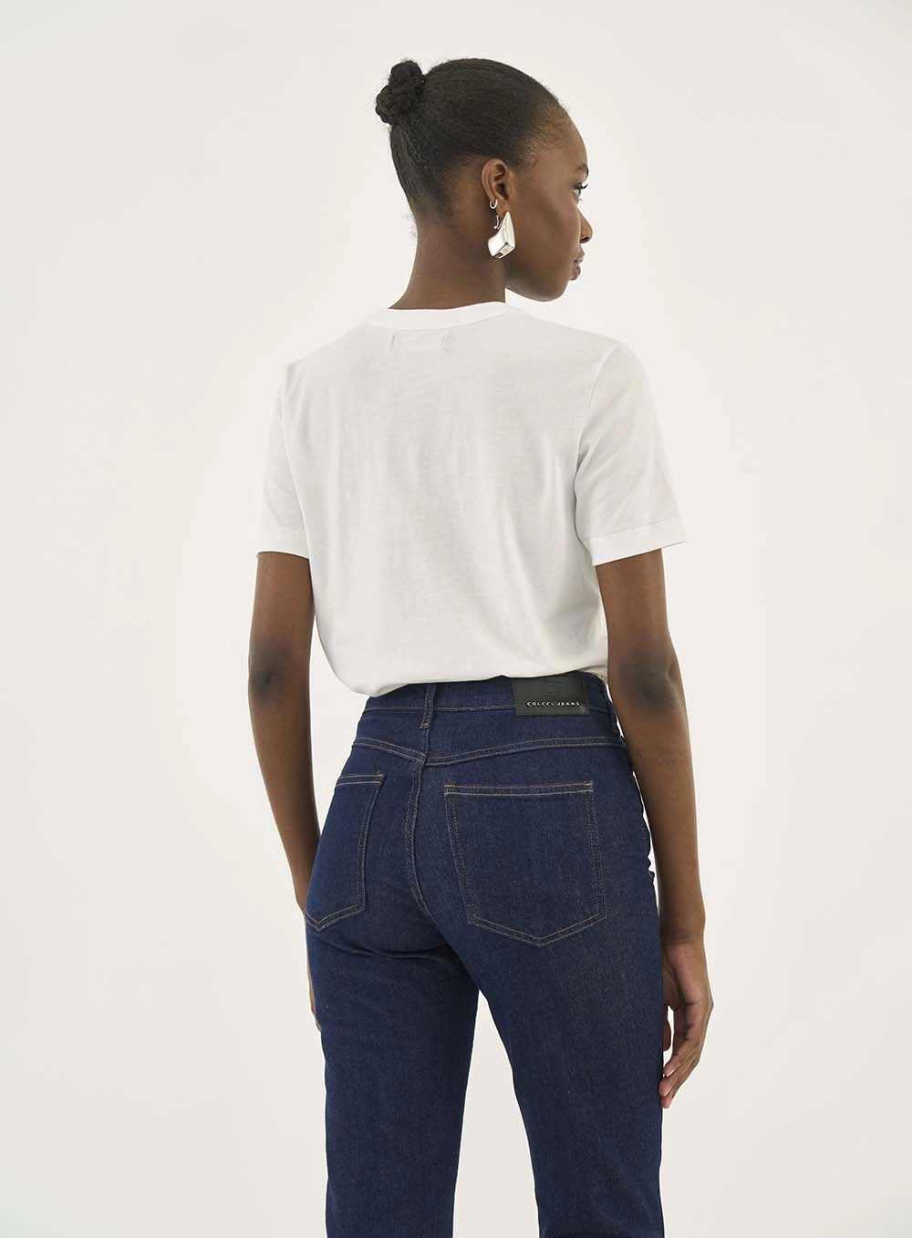 Camiseta Comfort Com Detalhe Em Logo Off Shell