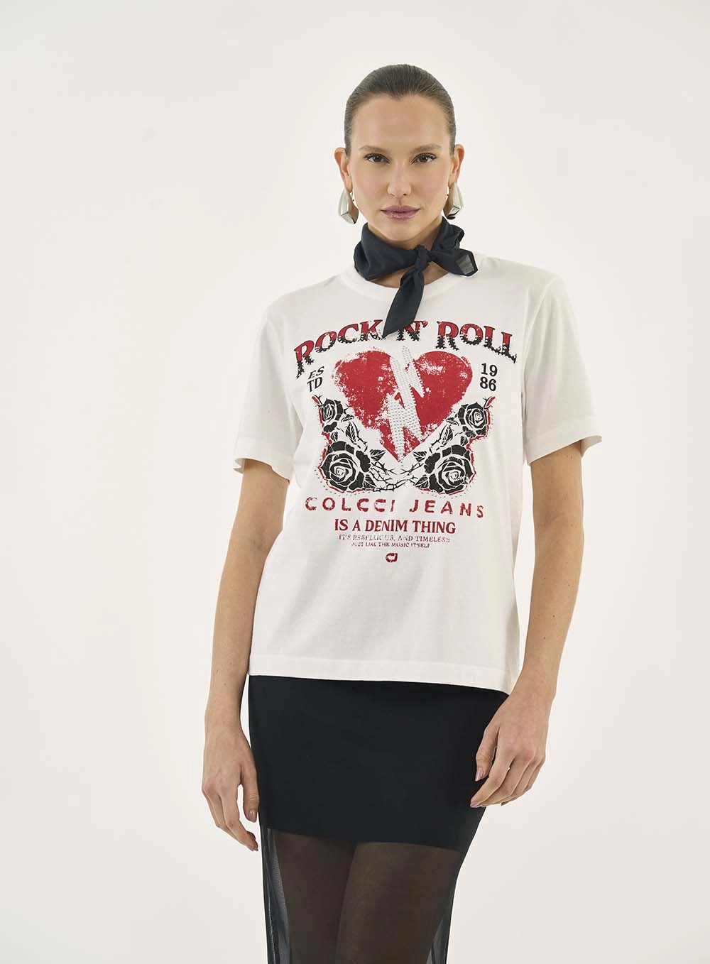 Camiseta Estampada Com Aplicação Cinza