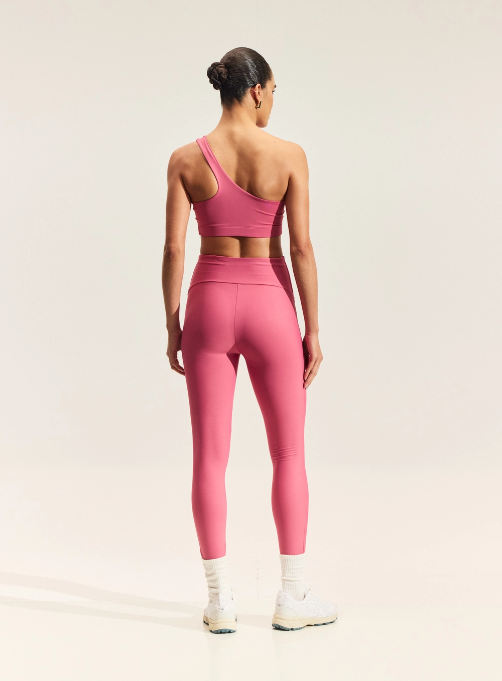 Top Justo De Um Ombro Só Rosa