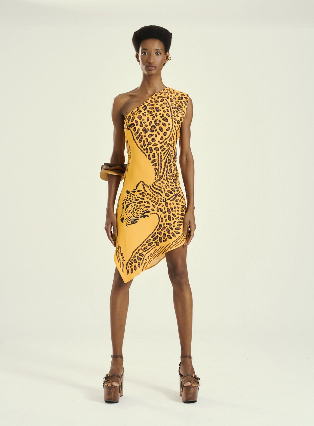 Vestido Feminino Curto Um Ombro Só Estampado Estampados 1